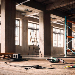 Prolongador profesional 10 m, ip44, h07rn-f 3 g 2,5 mm², 1 toma con tapa, 16 a 250 v~, negro