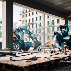 Prolongador profesional 10 m, ip44, h07rn-f 3 g 2,5 mm², 1 toma con tapa, 16 a 250 v~, negro