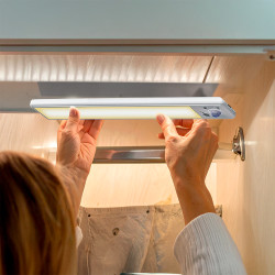 Regleta led regulable y recargable con sensor, magnética, 1,5 w, 3cct, 1500 mah, 14 x 40 x 307 mm